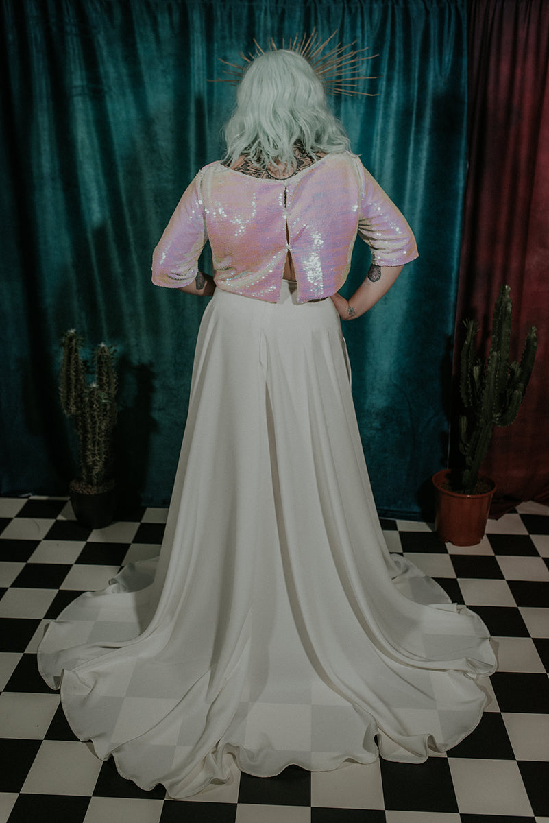 The Atomic Skirt
