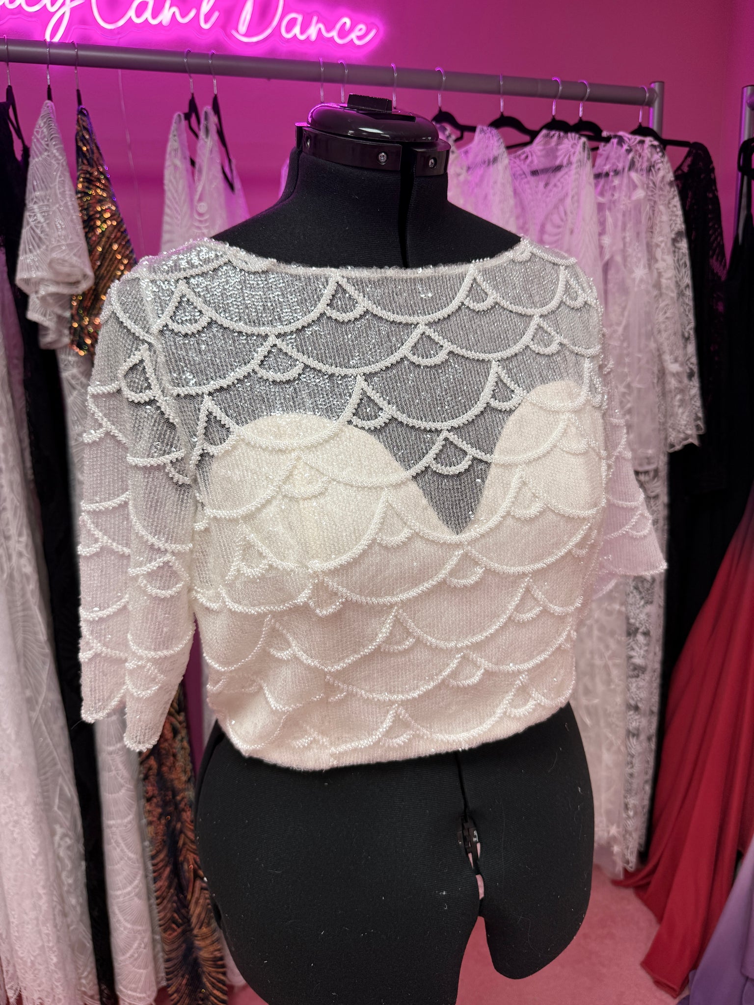 Marshmallow top size 16