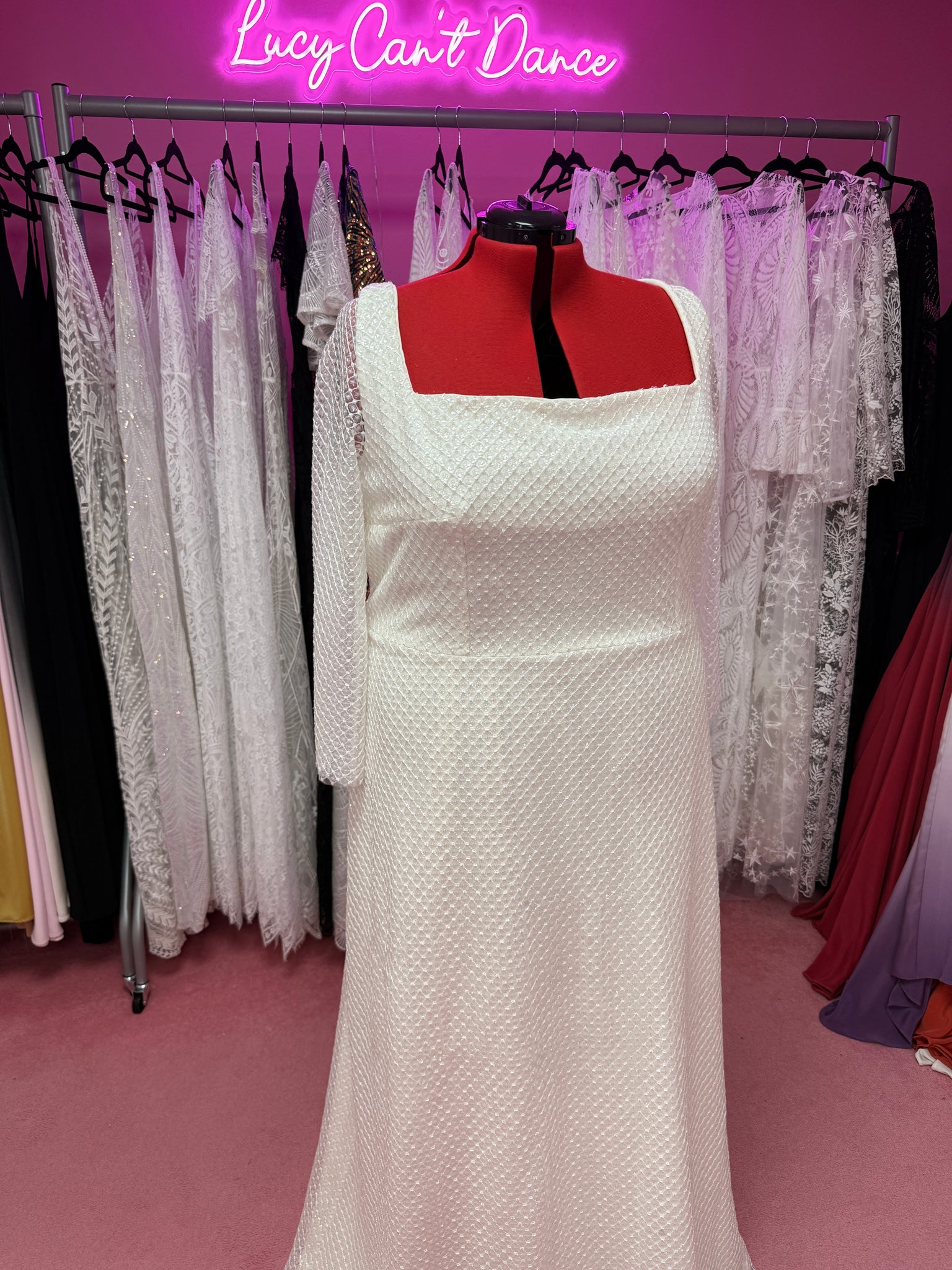 Dallas ex sample size 28